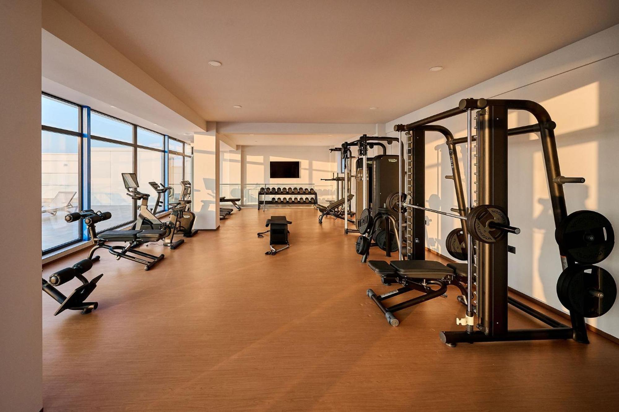 Aqua Vista Infinity Resort & Spa - Studio Lux - Piscina Infinity, Jacuzzi, Sauna, Gym - Privat Нэводари Экстерьер фото